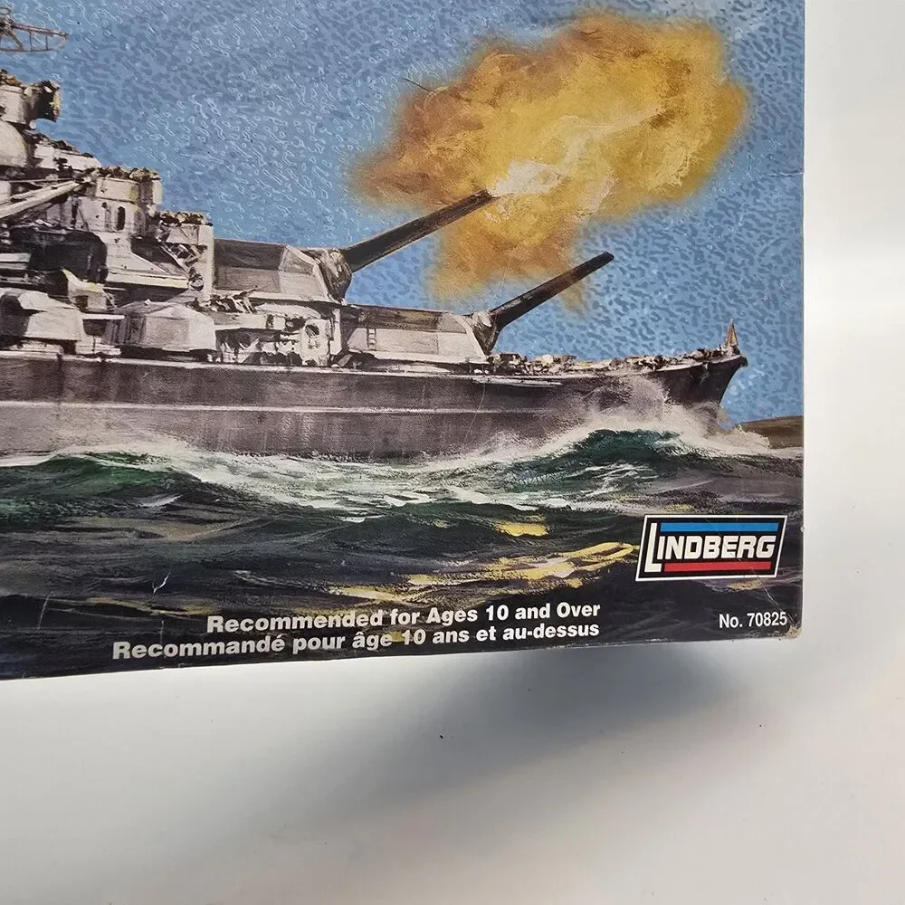 Lindberg Bismarck WW 2 German Battleship Kit # 70825 Open Box Sealed Bag